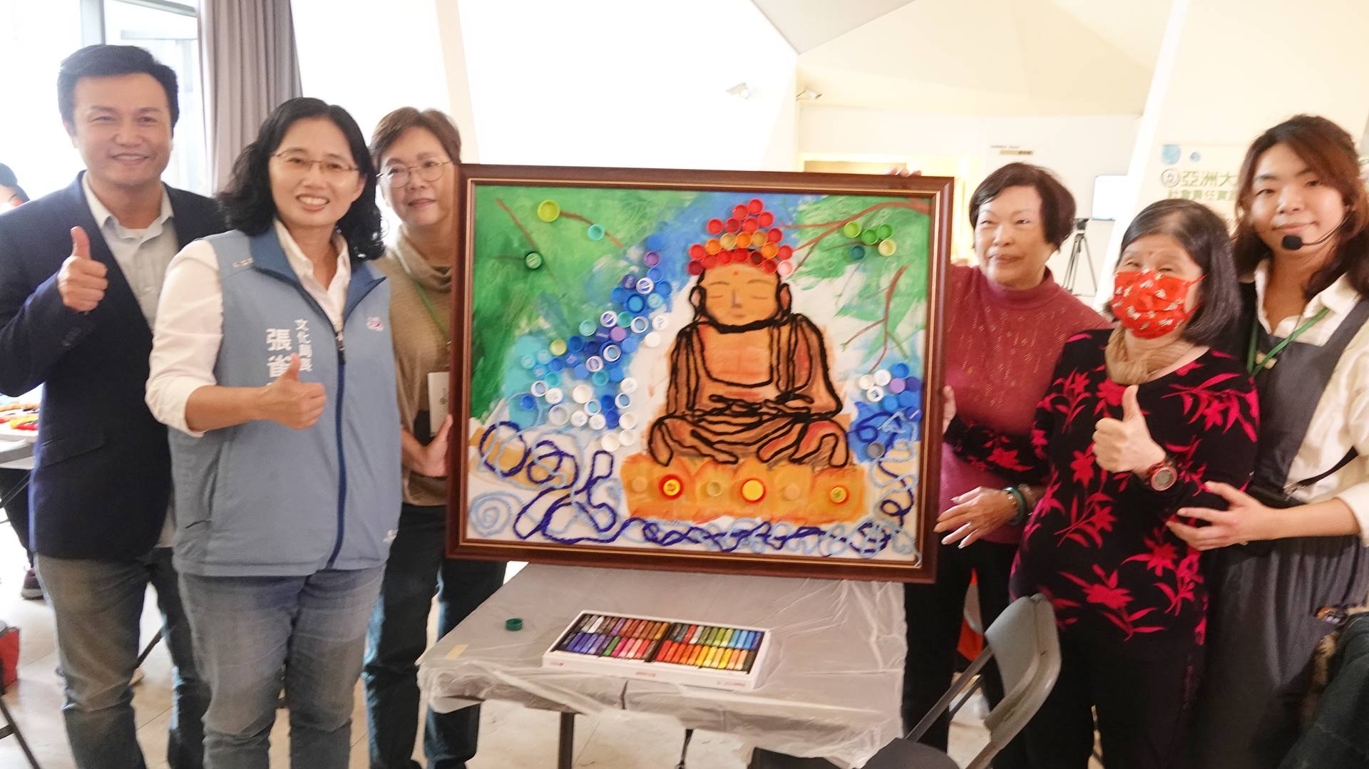 藝術處方箋 × 愛心共融日　長輩在彰化美術館畫出幸福人生2
